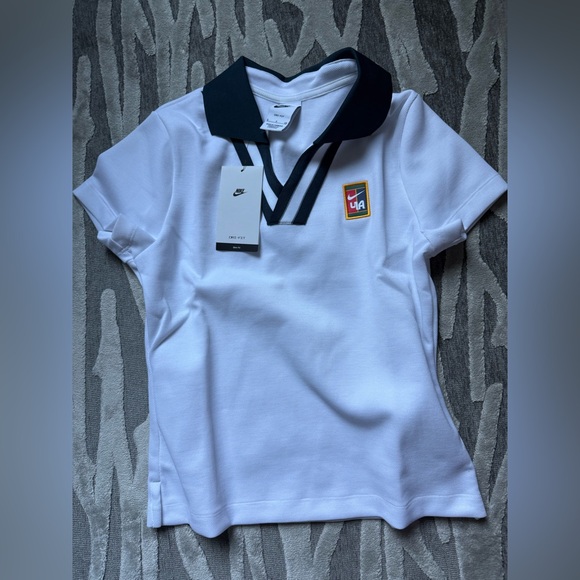 Nike x YOON Women's Short-Sleeve Athletic Polo Shirt White FZ0276-100 - Picture 6 of 7